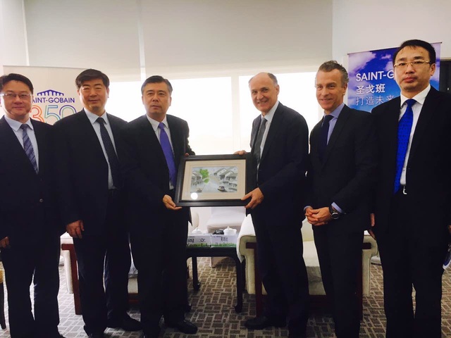 BB��Ѷ�й��������๦Ч���޽������ݽ�Ļ